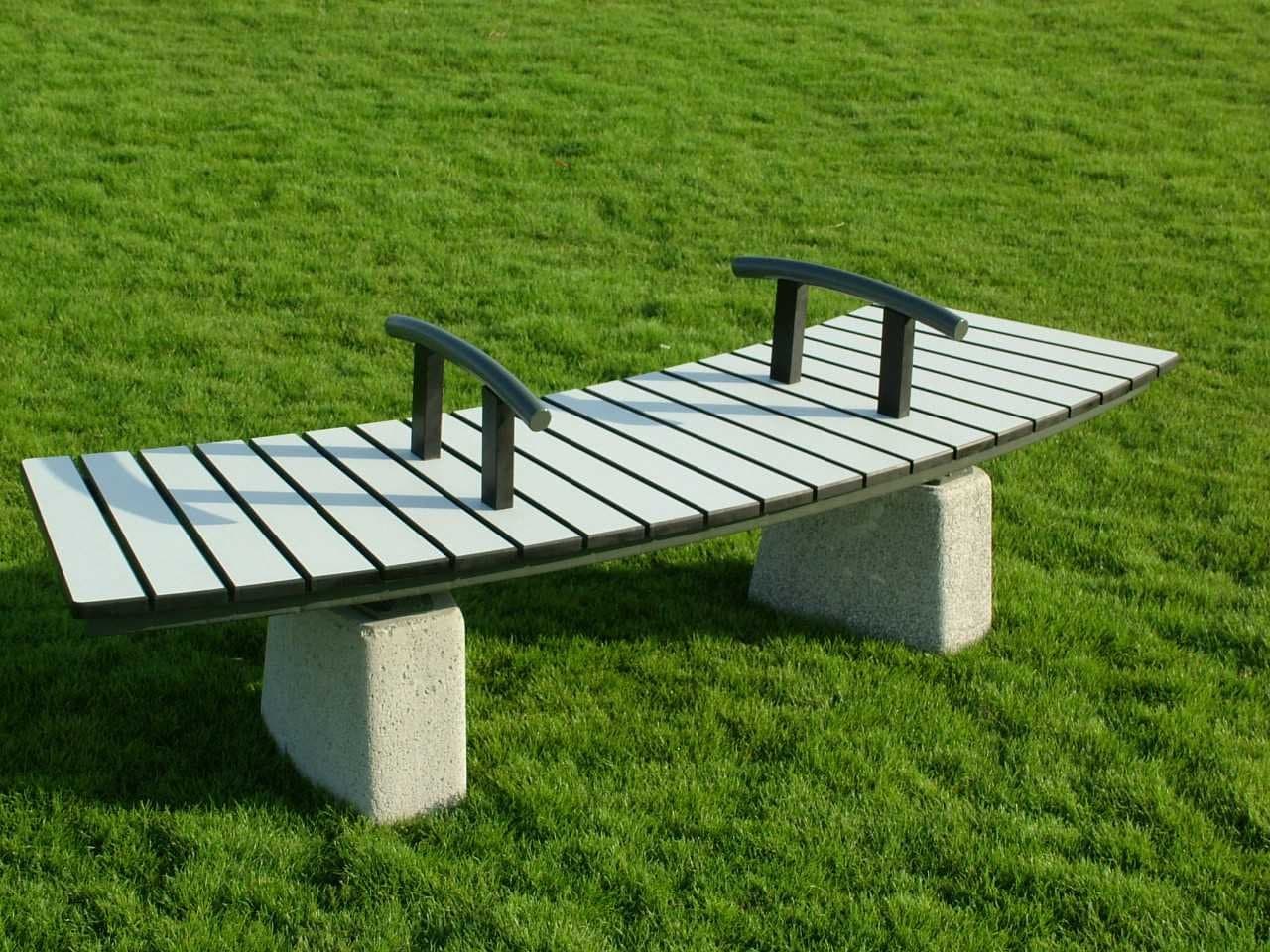 PARK BENCHES