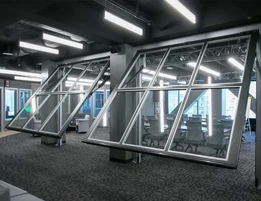 HYDRAULIC BI-FOLDING DOORS