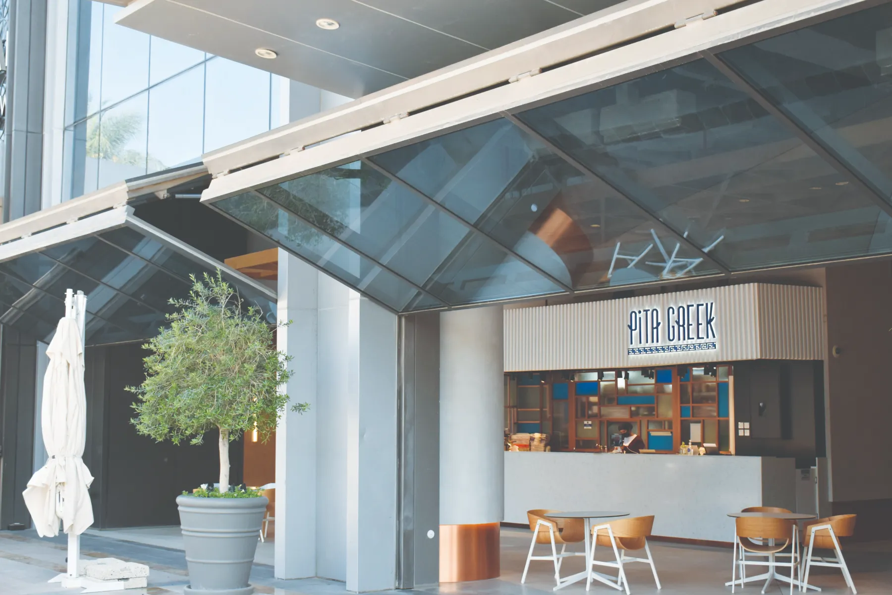 SST-II hydraulic Bi-Fold