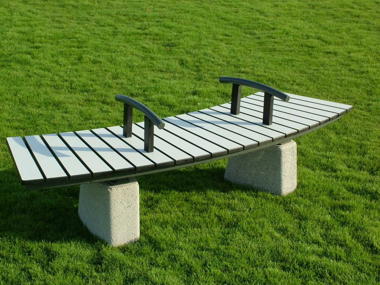 PARK BENCHES